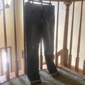 Gap Size 28 distressed skinny ankle jeans